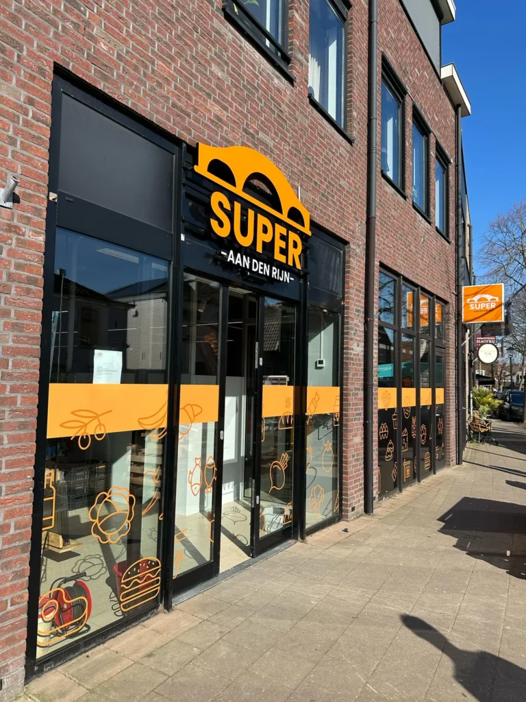 Super aan den Rijn